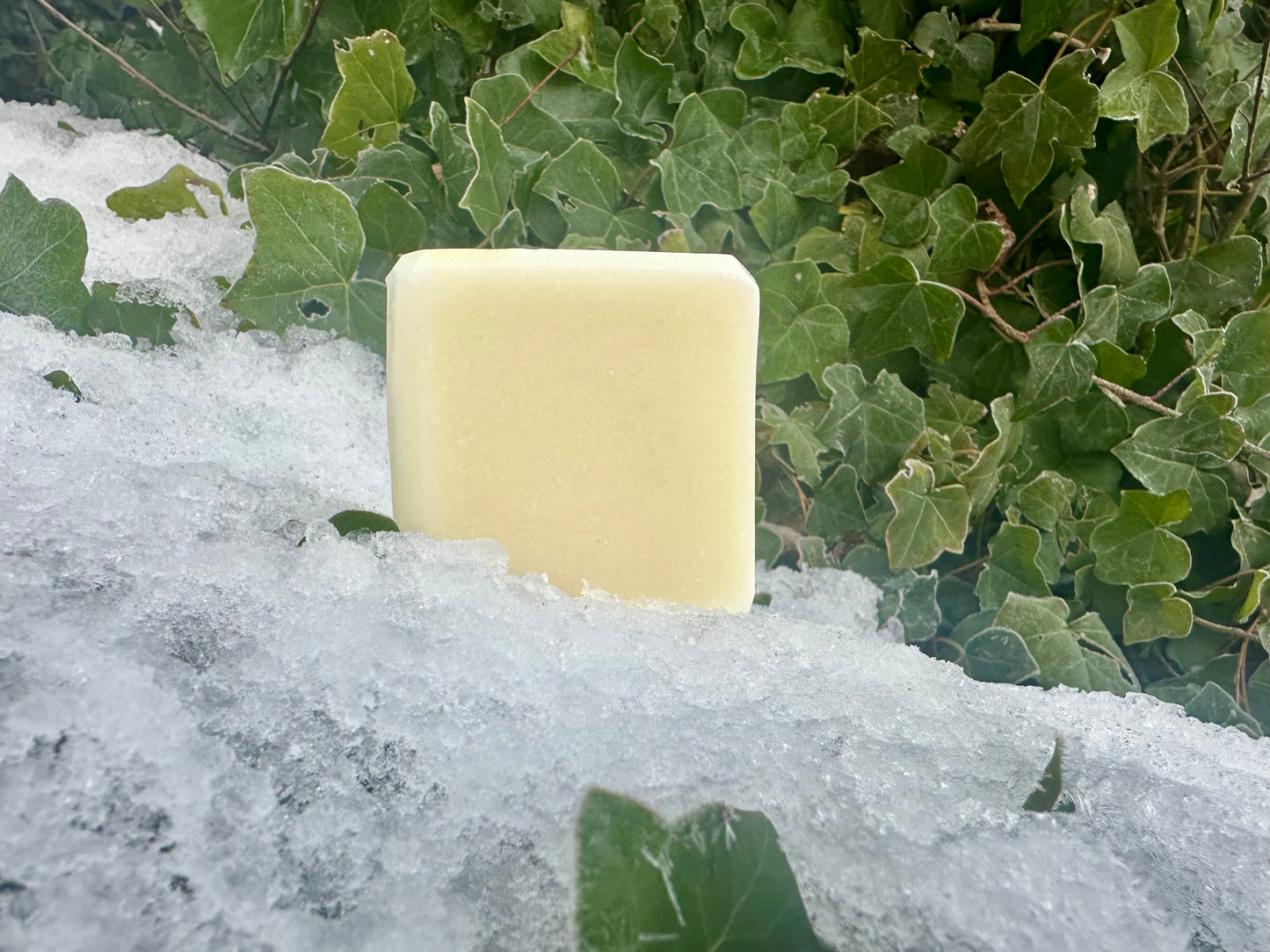 Wild Zest, Lemon, Peppermint & Litsea Cubeba Natural Soap